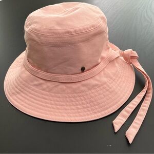 Helen Kaminski Peach Bucket Hat Wide Brim Cotton Sun Hat Tie Detail